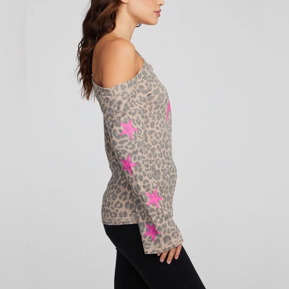 Chaser Leopard Star Print - Picture 5 of 7